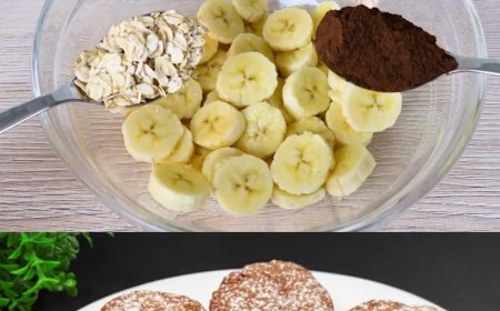 Cocoa Banana Oatmeal Bake