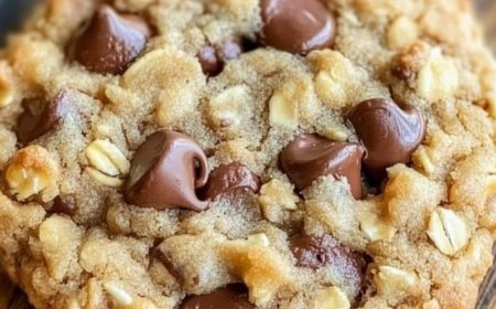 Soft oatmeal cookies with chocolate chips