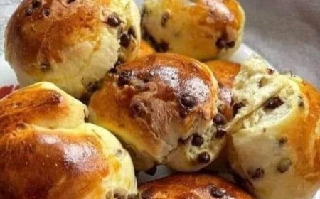 Chocolate Chip Buns Recipe