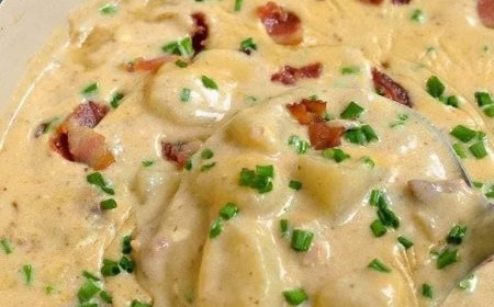Loaded Baked potato soup