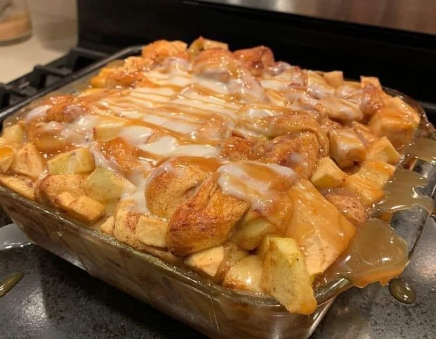 CARAMEL APPLE CINNAMON ROLL LASAGN