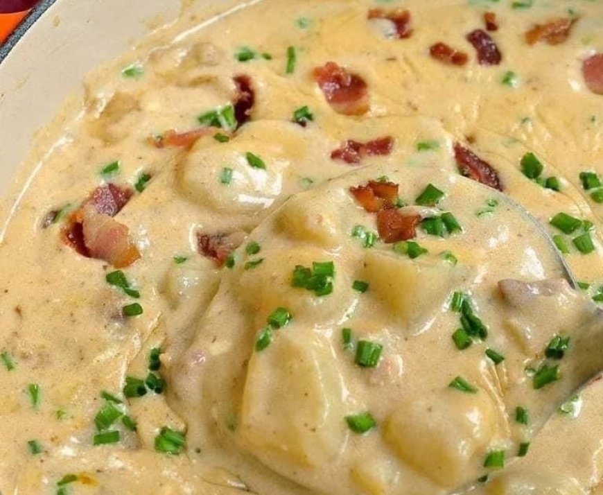Loaded Baked potato soup