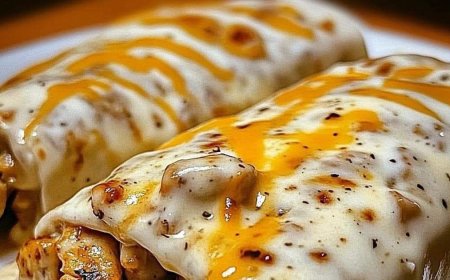 Tender Chicken Wrapped in Tortillas with a Rich