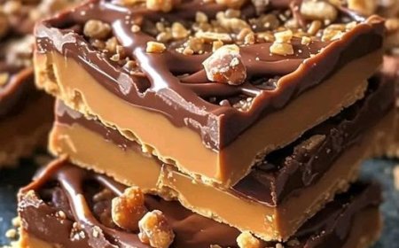 This recipe for Butterfinger Caramel Crunch Bars