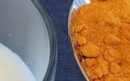 Experience the Magic of Turmeric Milk: Just One Spoonful a Day!