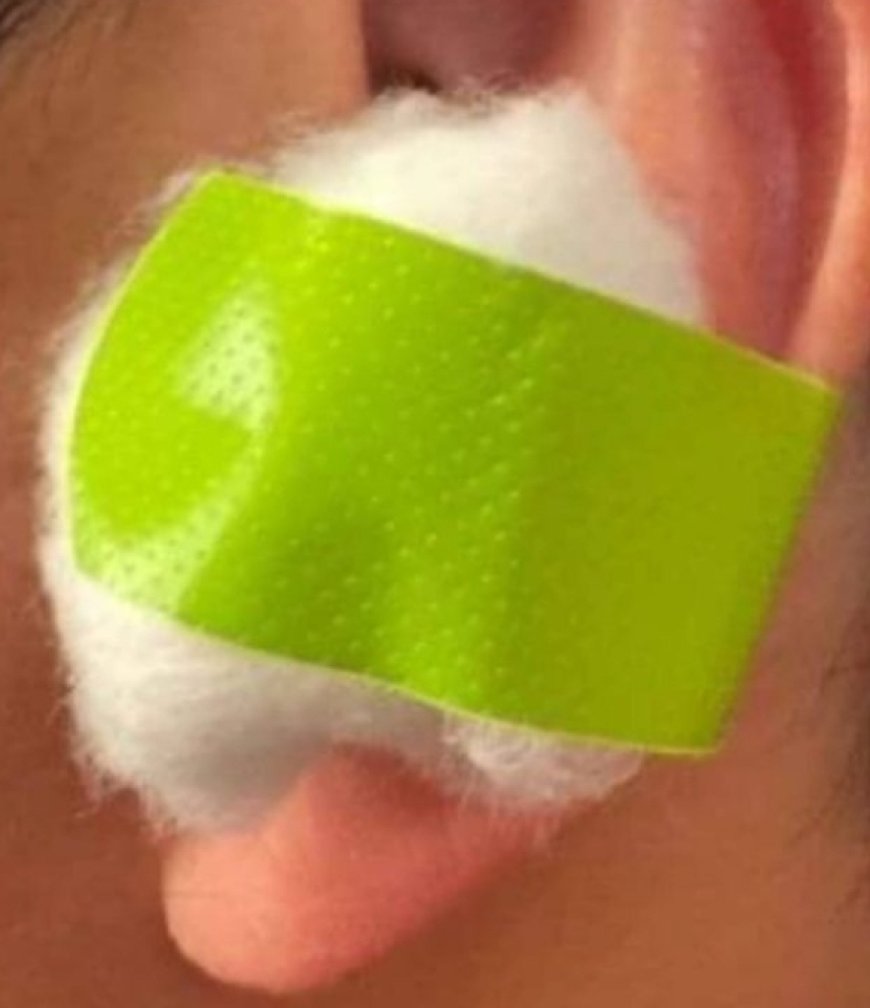 Put a cotton ball with VapoRub in your ear for a good result.