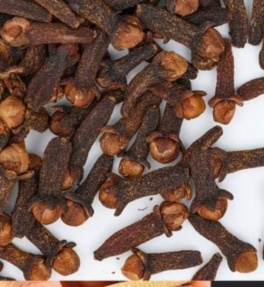 Natural Hair Treatment with Banana Peels, Aloe Vera, and Cloves