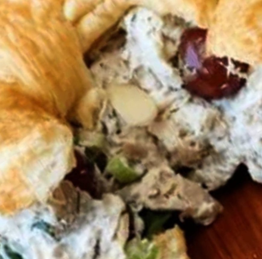 How To Make Classic Chicken Salad