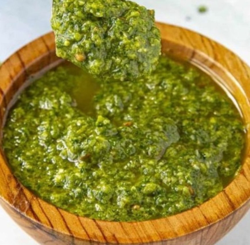 A Natural Recipe for Nourishing Your Hair: Herbal Hair Oil