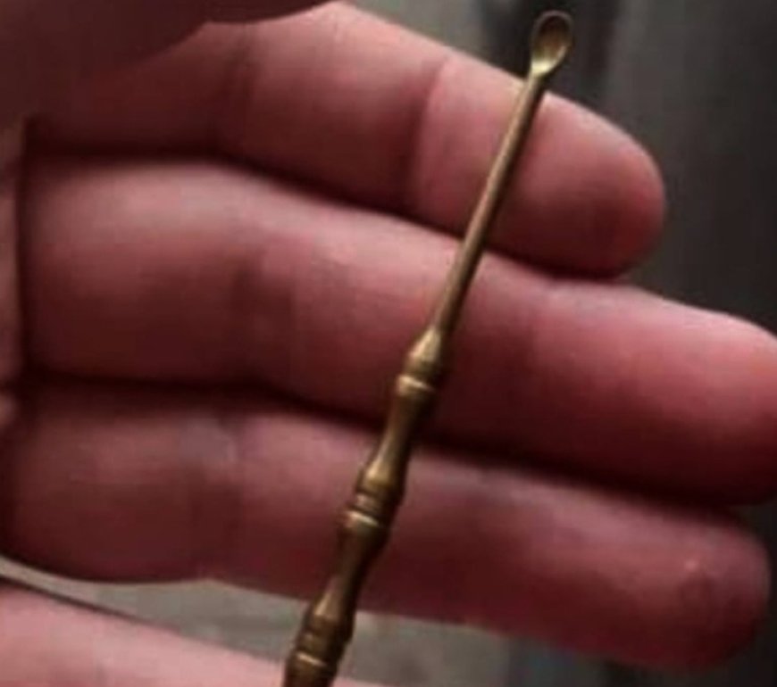 This Mysterious Item Has Left People Wondering About Its Purpose