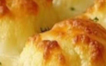 Recipe for Cauliflower with Cheese baked in the oven.