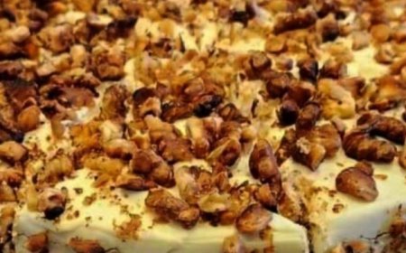 homemade carrot cake