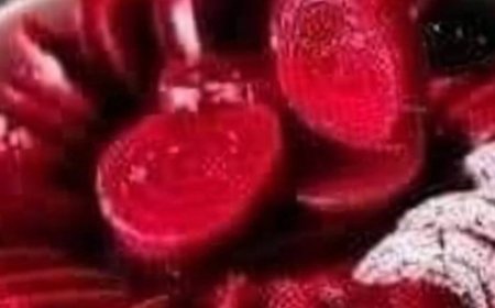 Revitalizing Beet and Lemon Juice