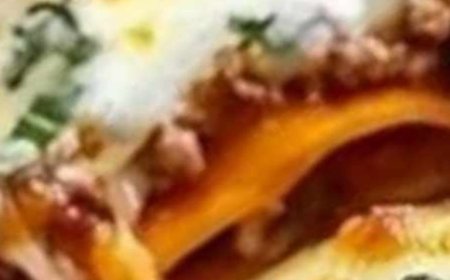 Cheesy Beef Pizza Casserole