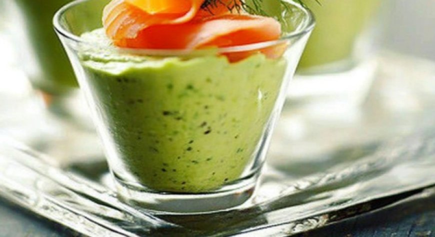 Avocado Dill Mousse & Smoked Salmon Verrine: A Sophisticated Appetizer