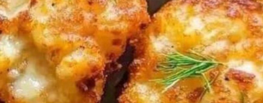 CHEESY CHICKEN FRITTERS