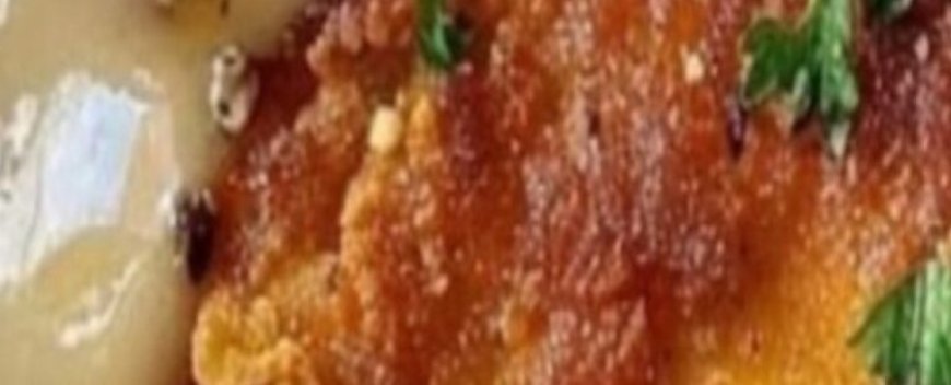 Pan Fried Chicken with Cream Gravy