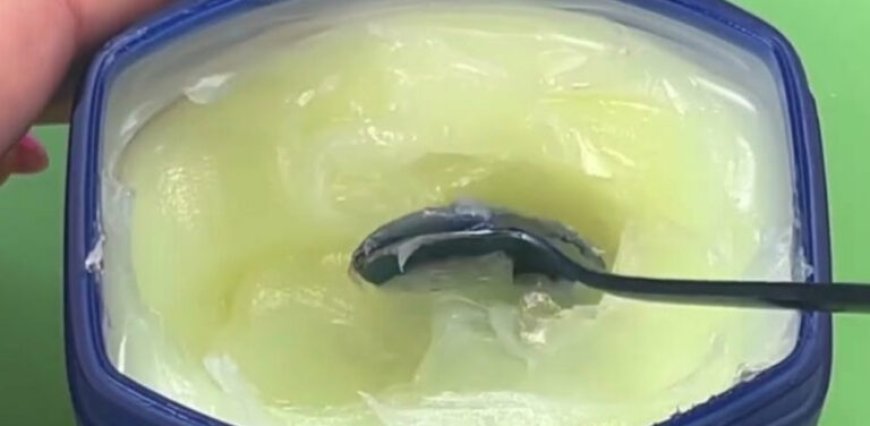 Few People Know What Vaseline Does: Life Hacks with Vaseline