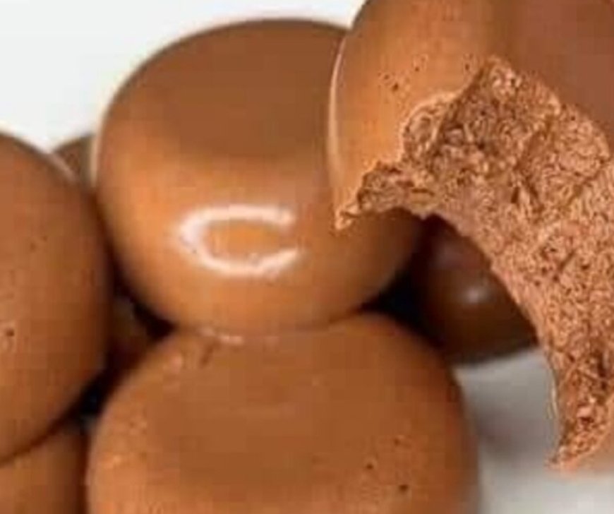 Tasty Chocolate Mousse with Few Calories and Only 3 Ingredients