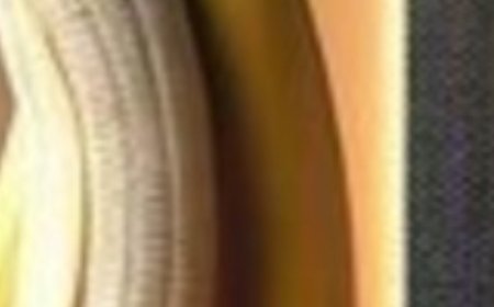 Never Throw Away Banana Peels! Put Them in Water & Use This Amazing Trick!