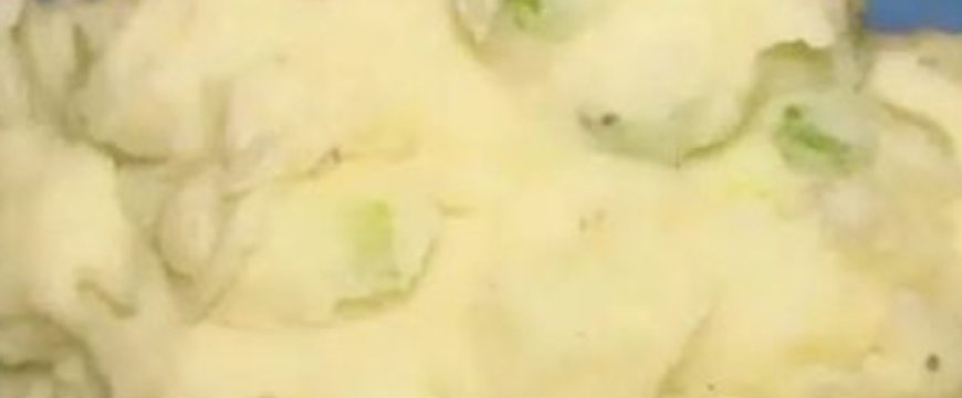 Reason Why You Should Not Boil Mashed Potatoes in Water!