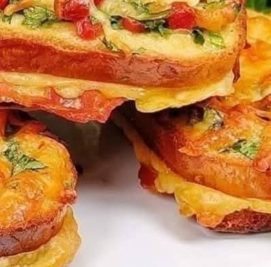 Cheesy Bacon and Sausage Breakfast Bake