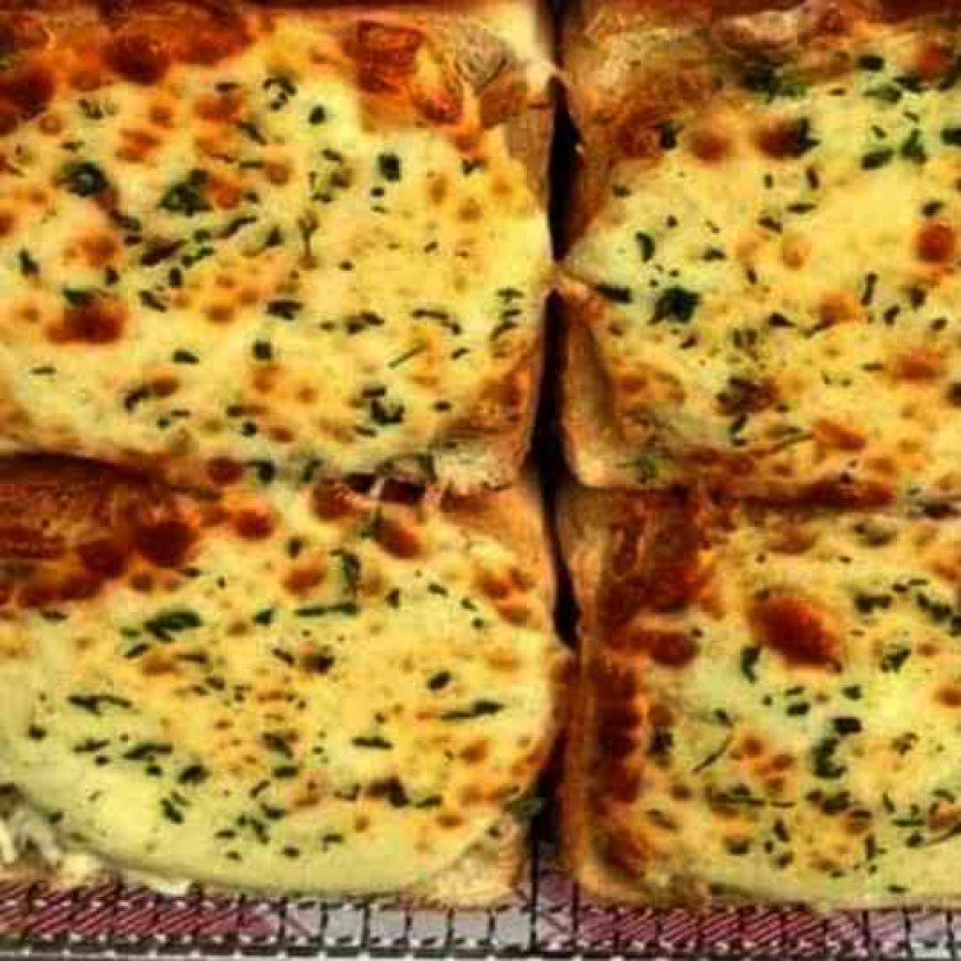 Cheesy Texas Toast