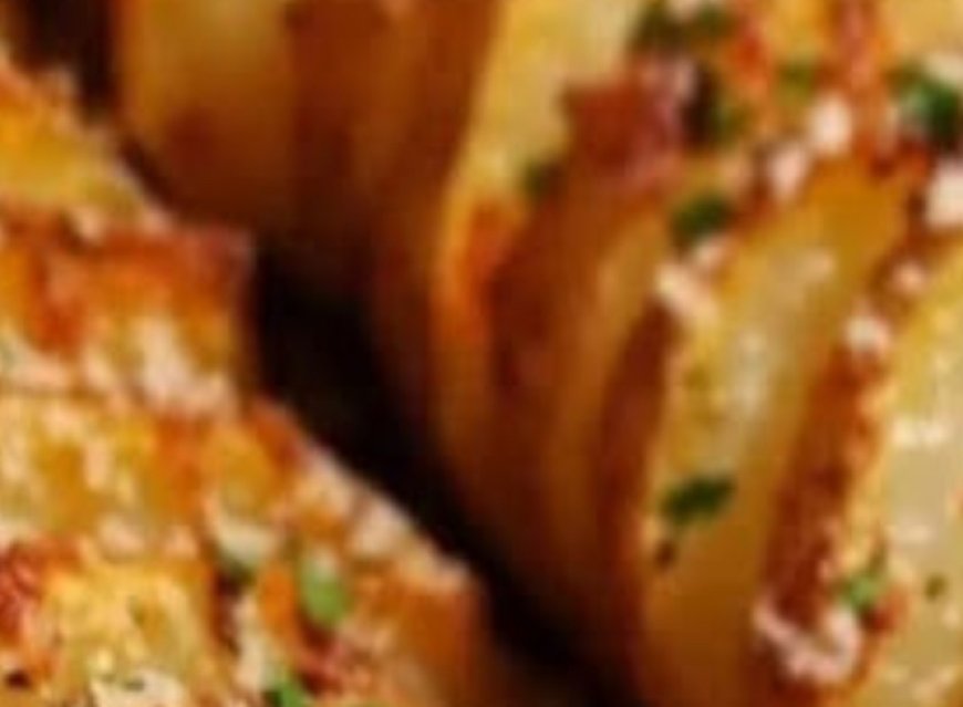 Crispy Sliced Baked Potatoes – The Viral Side Dish You’ll Make Weekly!