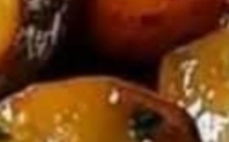 Creamy Garlic Chicken & Mushroom Skillet Delight