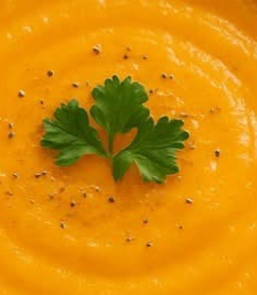 Soothe Your Stomach with Nourishing Carrot Soup ????
