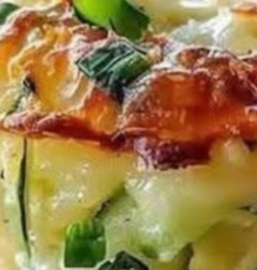 Crispy Parmesan Zucchini Potato Muffins