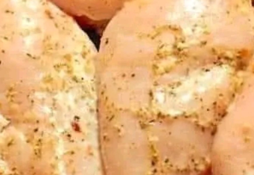 Tomato Baked Chicken: A Juicy, Flavor-Packed Delight