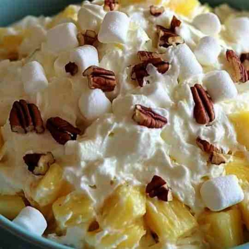 Pineapple Fluff Salad: The Ultimate Light & Creamy Dessert for Any Occasion