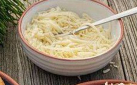 Hungarian lángos with garlic, the best I’ve ever baked