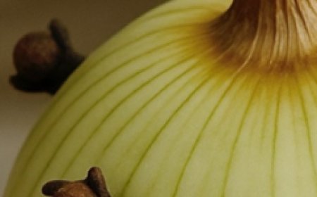 My grandmother always puts cloves in the onion and here’s why