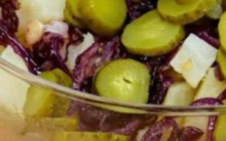 The Tastiest German Salad: Pickles and Red Cabbage