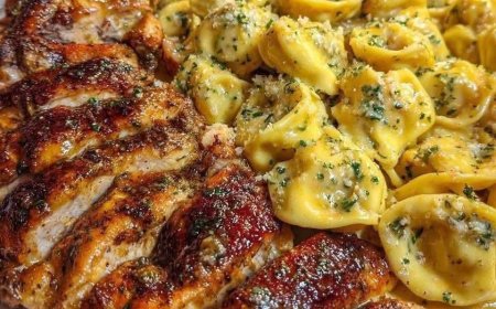 Garlic ButterChicken Bites withCreamy ParmesanPasta