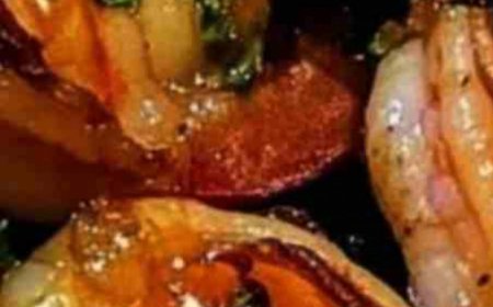 Honey Garlic Shrimp, Sausage & Broccoli