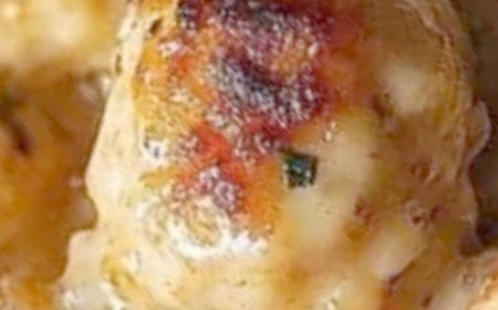 Garlic Butter Chicken Bites with Creamy Parmesan Pasta