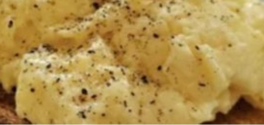 How to Make Perfect Scrambled Eggs Every Time – Creamy, Fluffy & Ready in 5 Minutes!