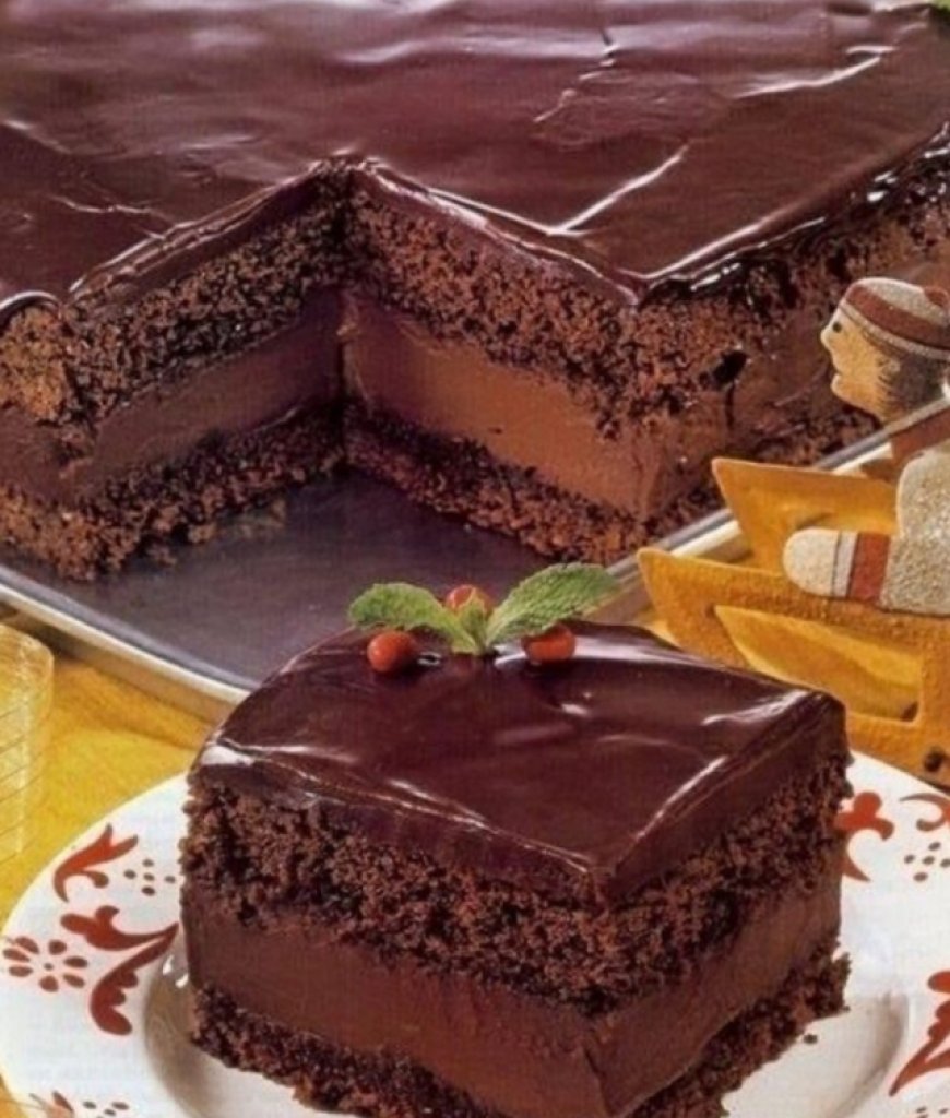 Mocha Layer Cake with Chocolate-Rum Cream Filling
